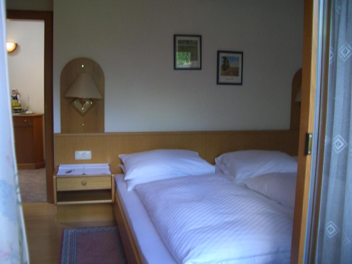 Pension Und Appartement Weinschreiber راوريس المظهر الخارجي الصورة