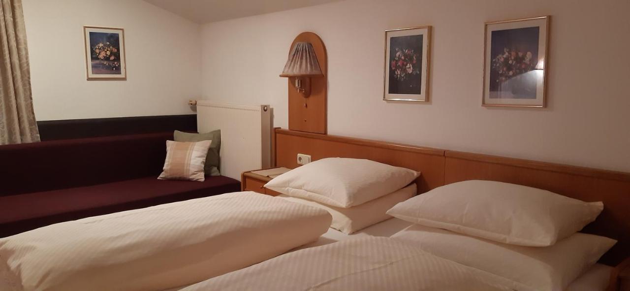 Pension Und Appartement Weinschreiber راوريس المظهر الخارجي الصورة