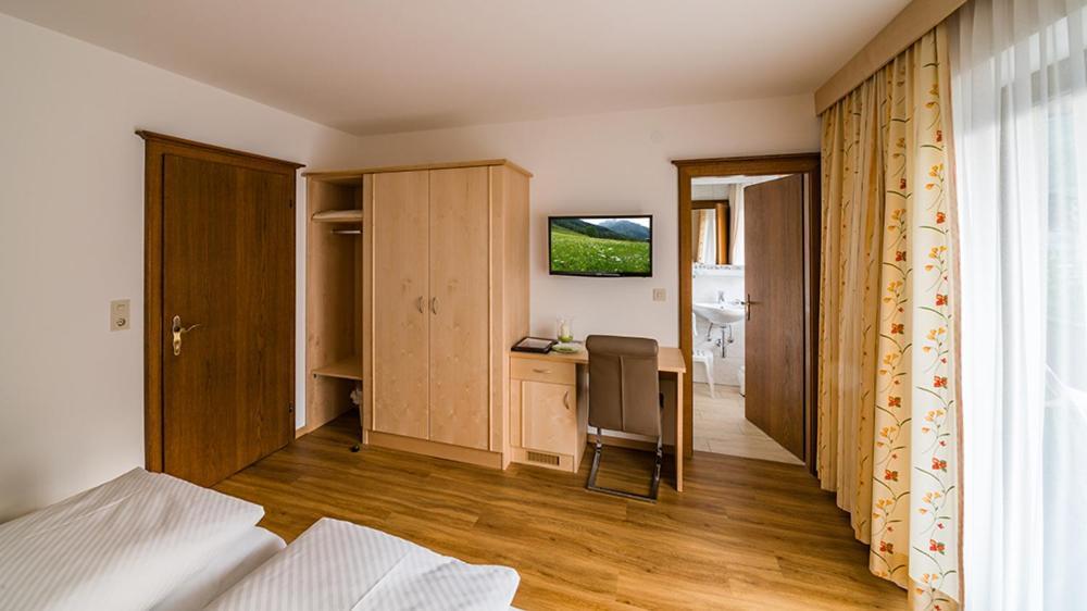 Pension Und Appartement Weinschreiber راوريس المظهر الخارجي الصورة