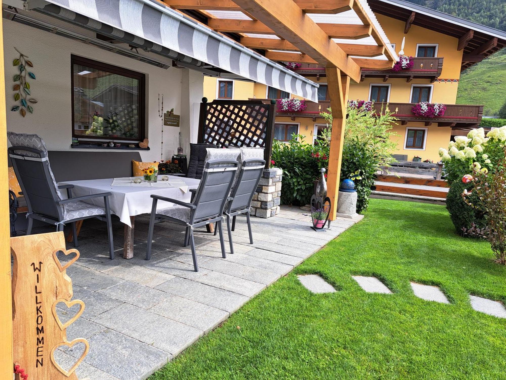 Pension Und Appartement Weinschreiber راوريس المظهر الخارجي الصورة