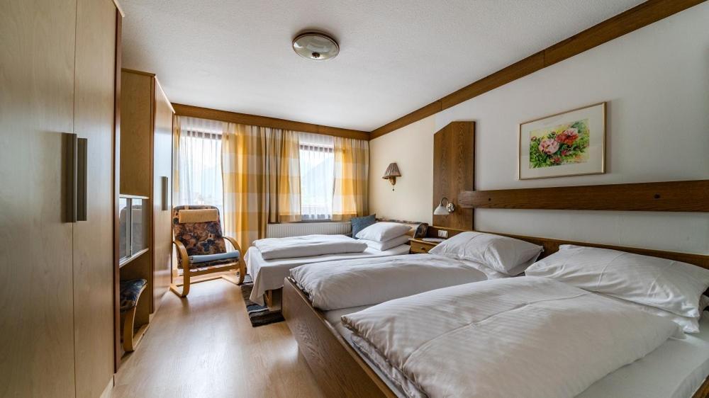Pension Und Appartement Weinschreiber راوريس المظهر الخارجي الصورة